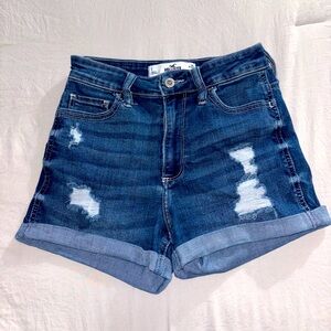 Women’s Curvy High Rise 3 in Demin Shorts Stretchy Distressed from Hollister